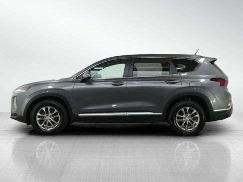 Used 2020 Hyundai Santa Fe SE image 2