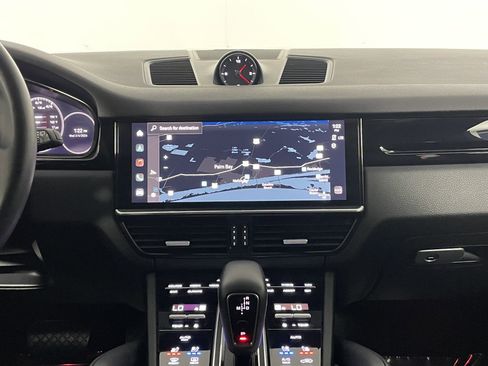 Certified 2023 Porsche Cayenne image 19