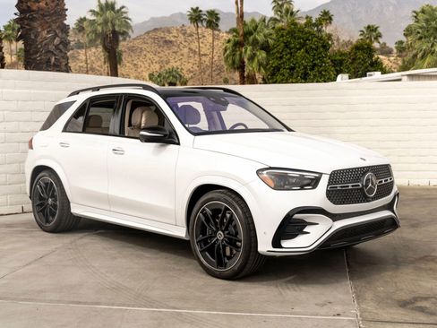 New 2026 Mercedes-Benz GLE 580 4MATIC image 2