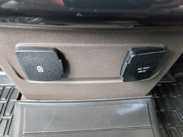 Used 2021 Lincoln Aviator AWD w/ Elements Package image 32