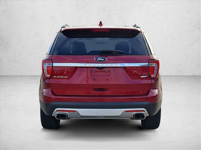 Used 2017 Ford Explorer Platinum AWD/4WD image 7