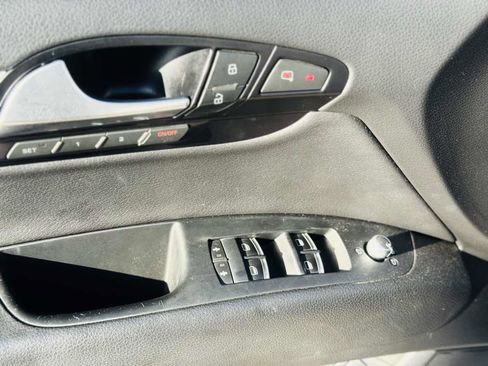 Used 2015 Audi Q7 3.0T S line Prestige w/ 21" S Line Plus Package image 19