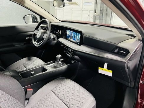 New 2026 Nissan Kicks SV image 31