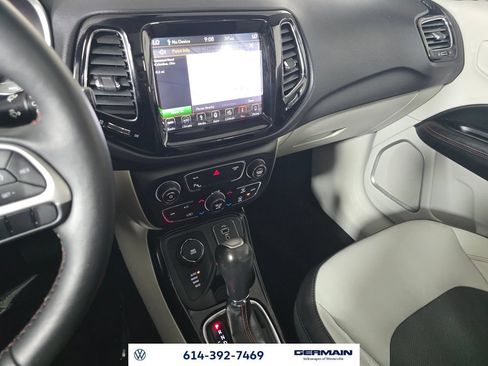 Used 2018 Jeep Compass Limited w/ Navigation Group AWD/4WD image 34