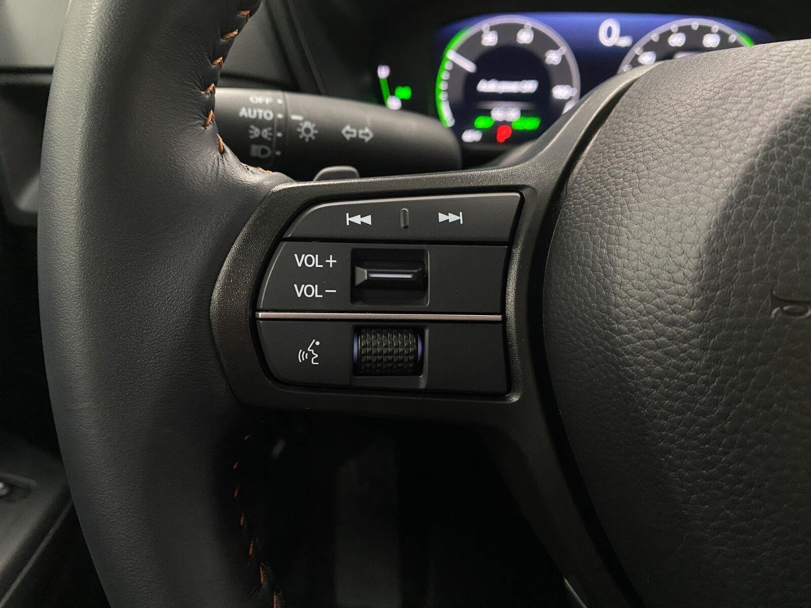 Used 2026 Honda CR-V Sport-L image 16