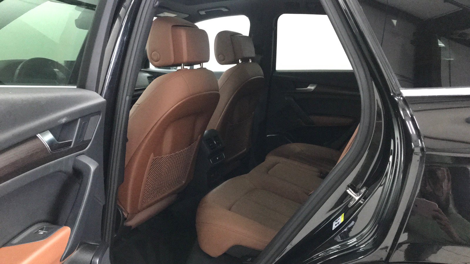 Used 2023 Audi Q5 2.0T Premium w/ Convenience Package AWD/4WD image 11