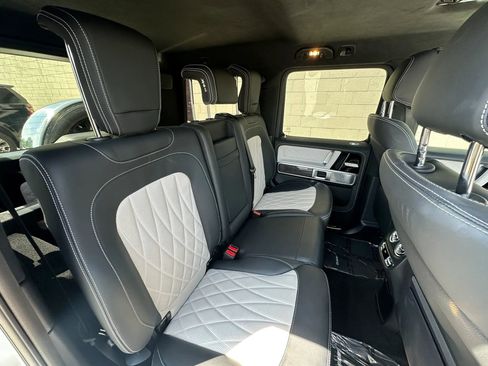 Used 2024 Mercedes-Benz G 63 AMG 4MATIC image 19