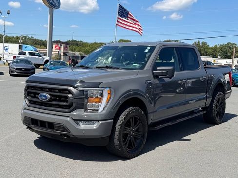 Used 2021 Ford F150 XLT w/ Equipment Group 302A High AWD/4WD image 8