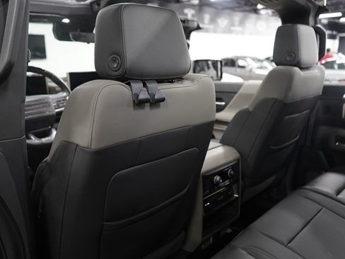 Used 2024 GMC Hummer EV 3X AWD/4WD image 26