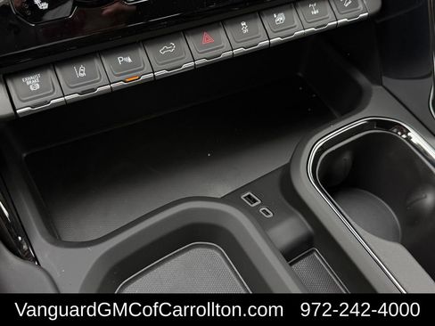 New 2026 GMC Sierra 2500 AT4X AWD/4WD image 17