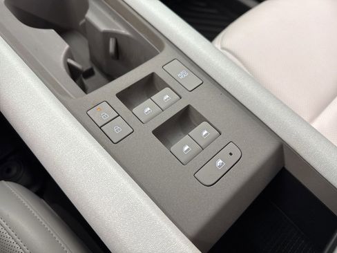 Used 2023 Hyundai Ioniq 6 SEL image 29