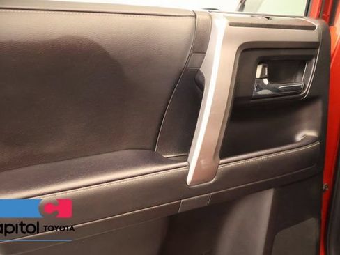 Used 2024 Toyota 4Runner SR5 AWD/4WD image 26