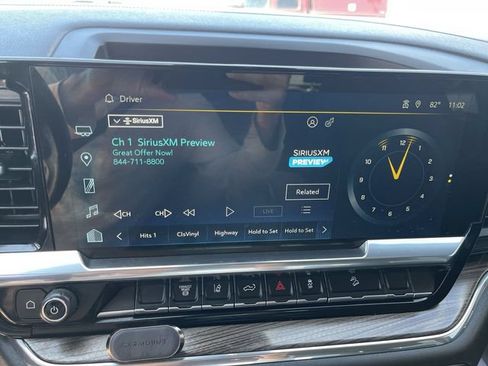 Used 2024 Chevrolet Silverado 2500 LT w/ Convenience Package AWD/4WD image 16