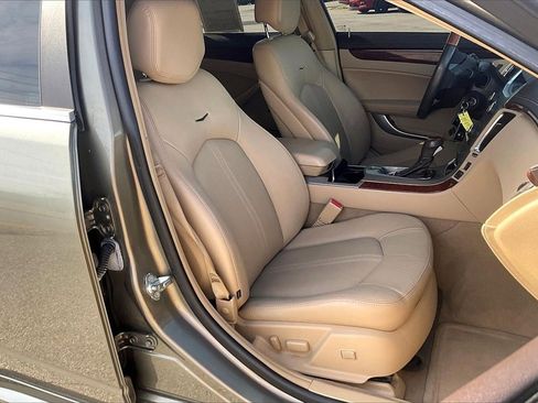 Used 2011 Cadillac CTS Luxury image 7