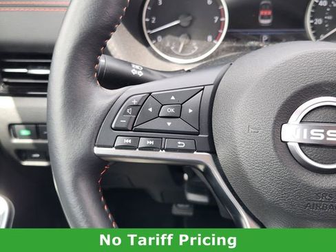 Used 2025 Nissan Sentra SR w/ SR Premium Package image 27