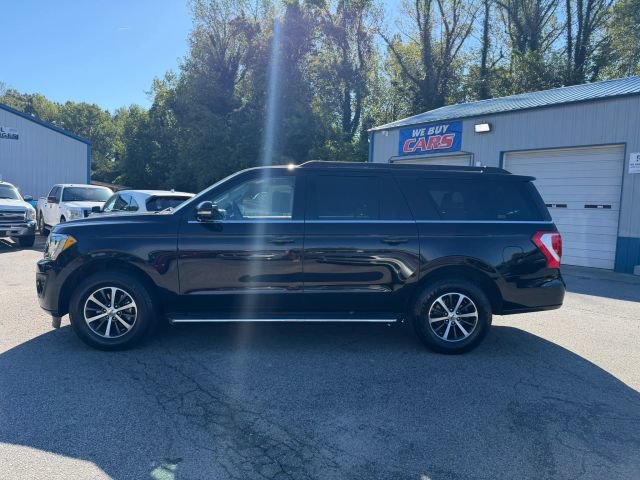 Used 2018 Ford Expedition Max XLT w/ Equipment Group 202A AWD/4WD image 8