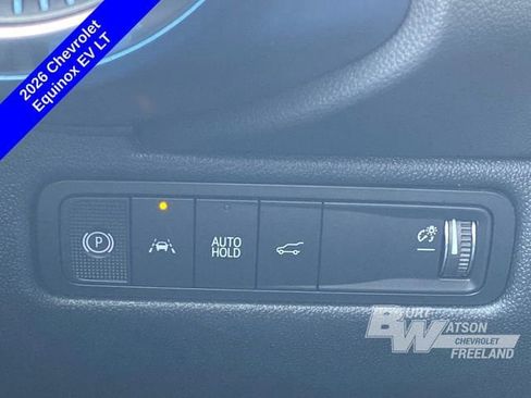 New 2026 Chevrolet Equinox EV LT image 31