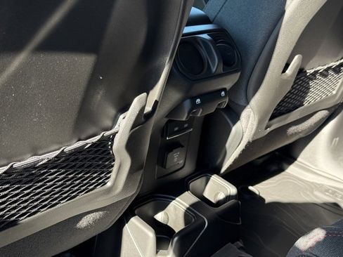 New 2026 Jeep Wrangler Unlimited Rubicon image 29