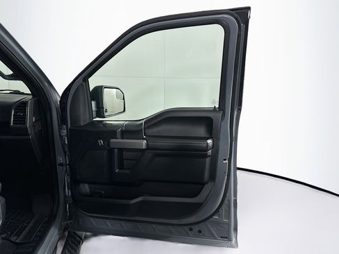 Used 2019 Ford F150 XLT w/ Equipment Group 302A Luxury image 31