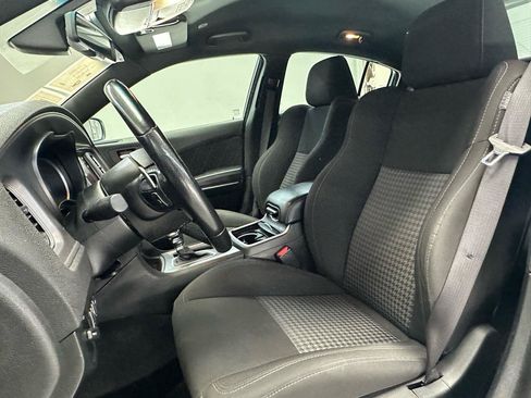 Used 2023 Dodge Charger R/T RWD image 16