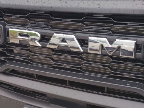 Used 2025 RAM ProMaster 3500 w/ Convenience Group FWD image 12