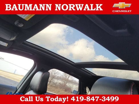 Used 2023 Ford Edge ST-Line AWD/4WD image 25