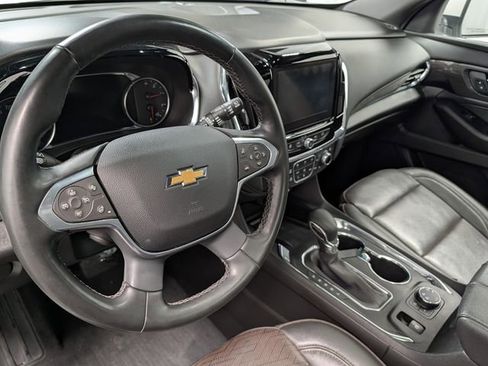 Certified 2023 Chevrolet Traverse High Country image 21