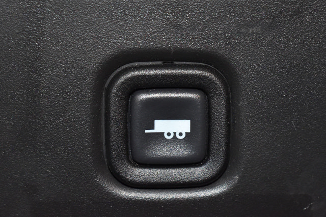 Used 2025 GMC Savana 2500 w/ Driver Convenience Package RWD image 16