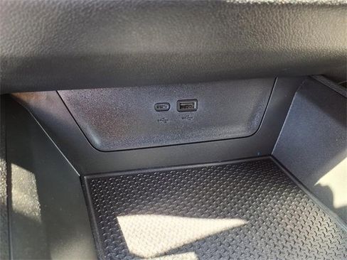 New 2026 Chevrolet Equinox LT w/ LPO, Floor Liner Package image 15