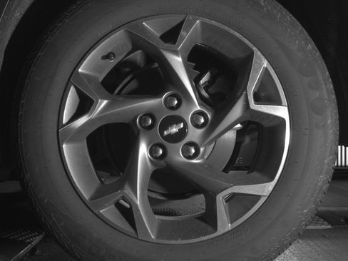 Used 2025 Chevrolet Trax LT w/ LT Convenience Package FWD image 14