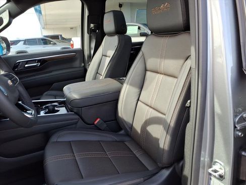 New 2026 Chevrolet Tahoe High Country w/ Sun And Tow Package image 11