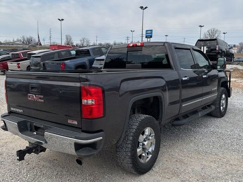 Used 2015 GMC Sierra 2500 SLE w/ All-Terrain HD Package image 3