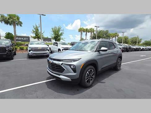 New 2026 Chevrolet TrailBlazer LT w/ Convenience Package FWD image 20