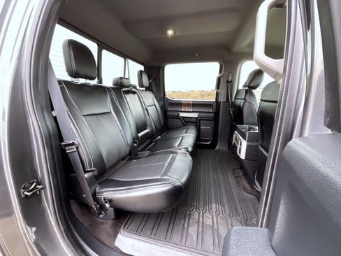 Used 2020 Ford F150 Lariat image 18