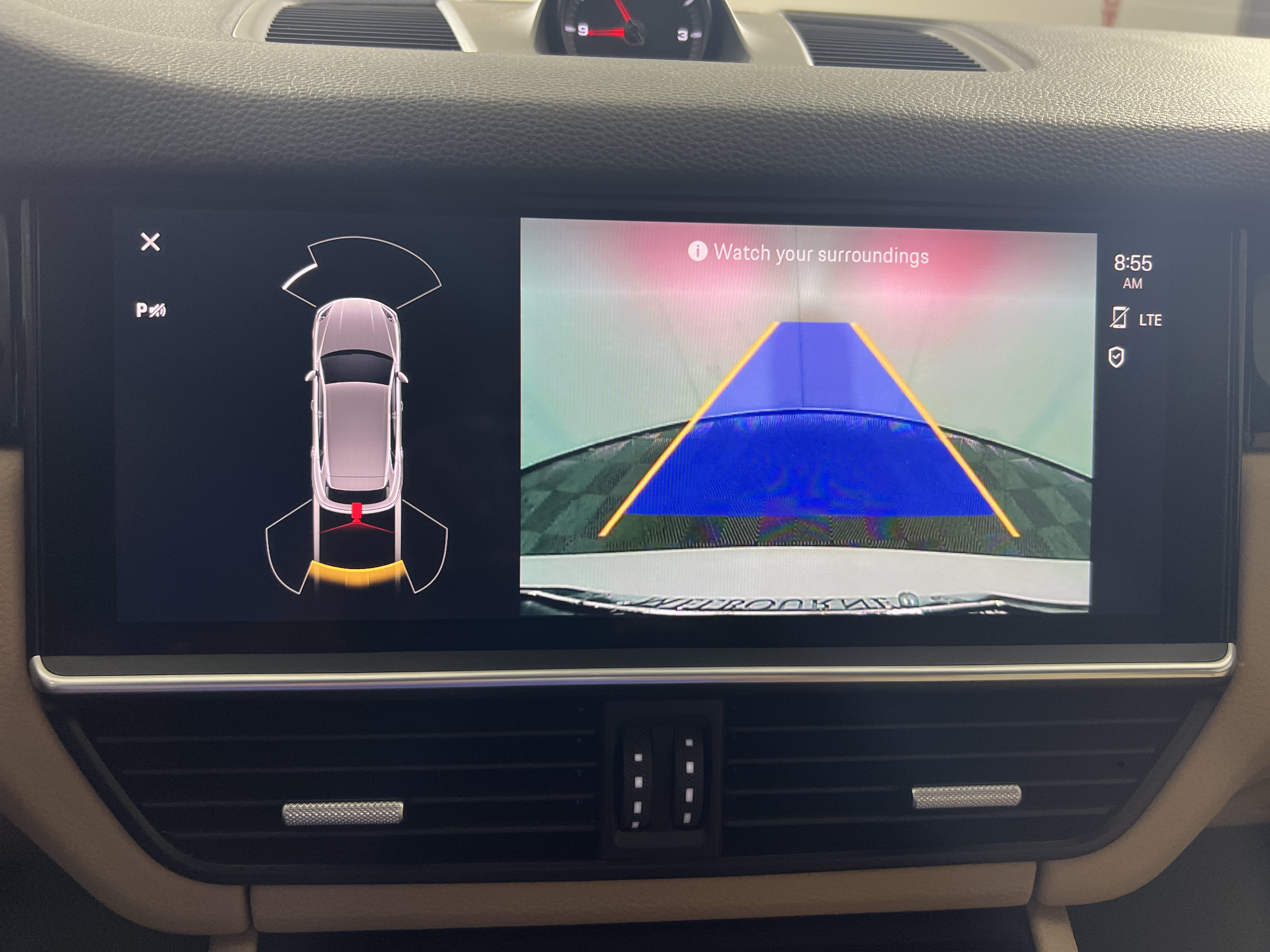 Certified 2023 Porsche Cayenne AWD/4WD image 24