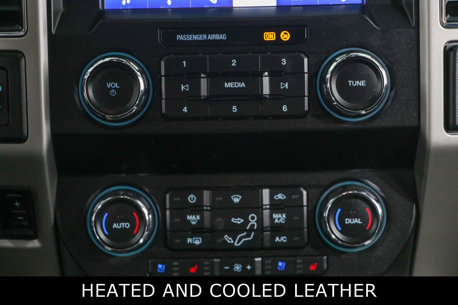Used 2021 Ford F250 Lariat w/ Lariat Value Package AWD/4WD image 21