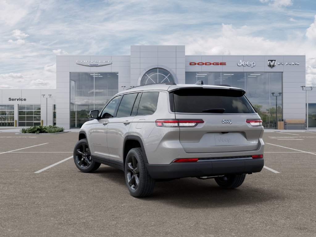 New 2026 Jeep Grand Cherokee L Limited w/ Limited Altitude Package RWD image 3
