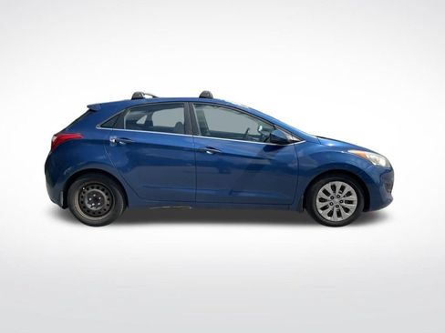 Used 2016 Hyundai Elantra GT FWD image 4