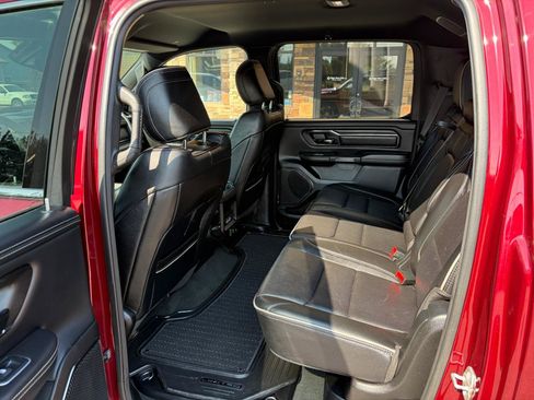 Used 2022 RAM 1500 Limited AWD/4WD image 5
