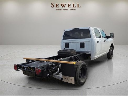 New 2026 RAM 3500 Tradesman image 4