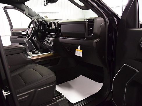 New 2026 Chevrolet Silverado 2500 LT image 32