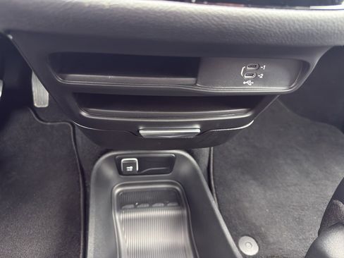 New 2026 Chrysler Pacifica Select image 19