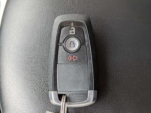 Used 2022 Ford Edge SEL AWD/4WD image 28