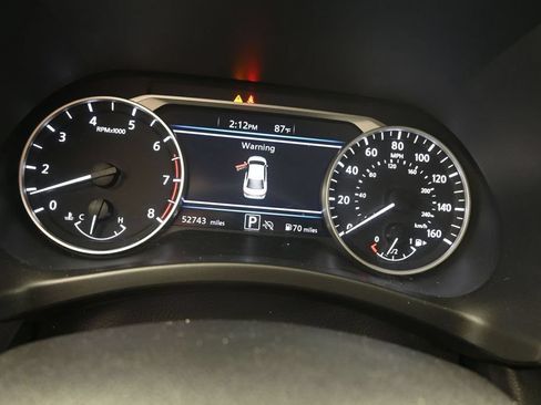 Used 2024 Nissan Sentra SV FWD image 18