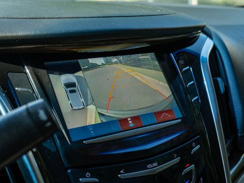 Used 2019 Cadillac Escalade Premium Luxury AWD/4WD image 24