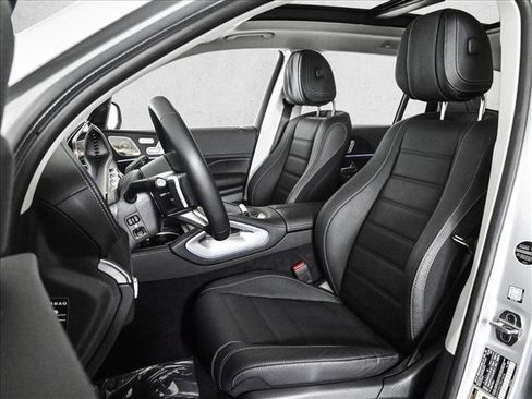 Certified 2026 Mercedes-Benz GLS 450 4MATIC image 18