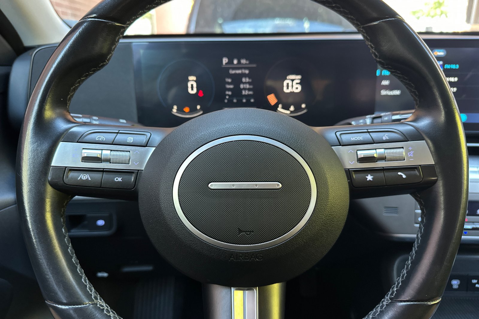 Used 2024 Hyundai Kona SEL AWD/4WD image 23