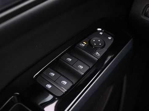 Certified 2024 Nissan Pathfinder SL w/ SL Premium Package AWD/4WD image 23