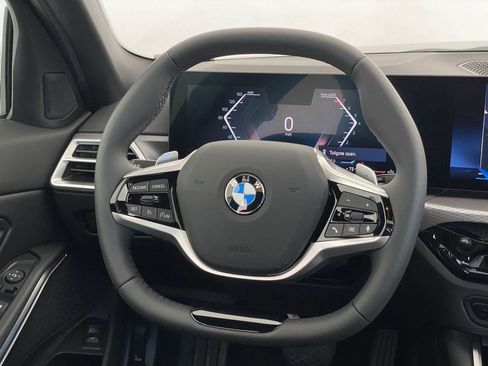 Used 2025 BMW 330i xDrive Sedan w/ Convenience Package image 16