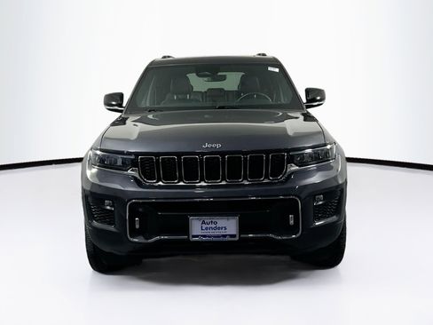 Used 2022 Jeep Grand Cherokee Overland AWD/4WD image 2
